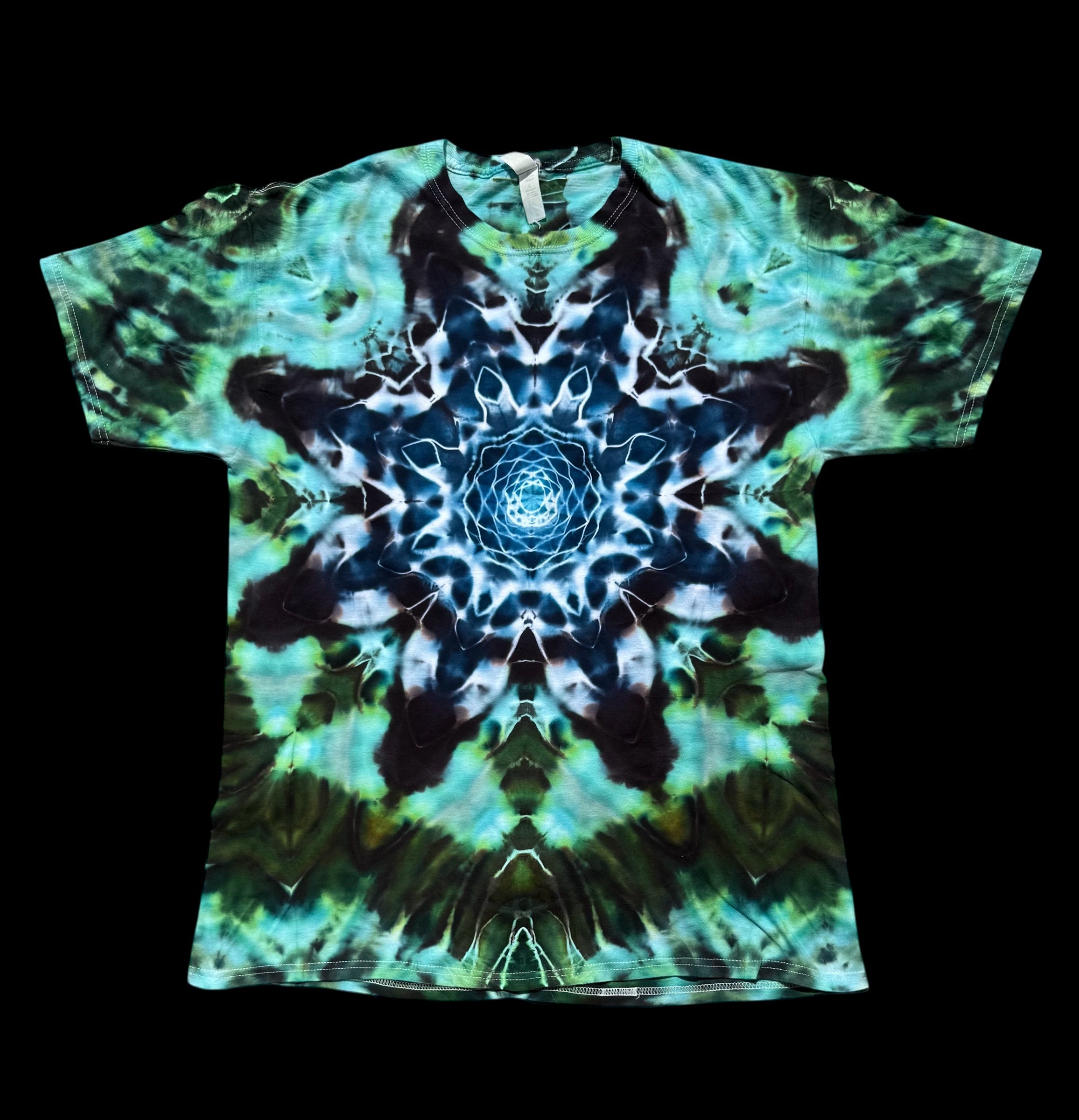 Men's T-shirt Large